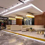 Movenpick Living West