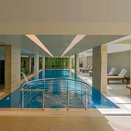 Movenpick Living West 호텔 5*