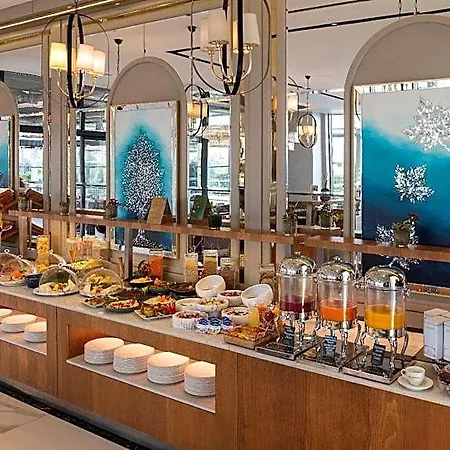 Movenpick Living West