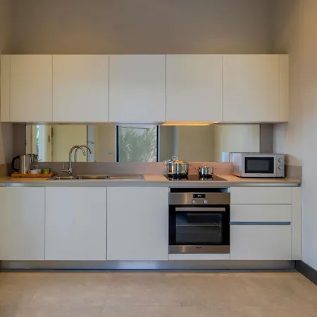 Movenpick Living West 5* 이스탄불